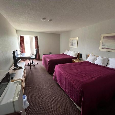 Airport Motor Inn Marathon Exterior photo